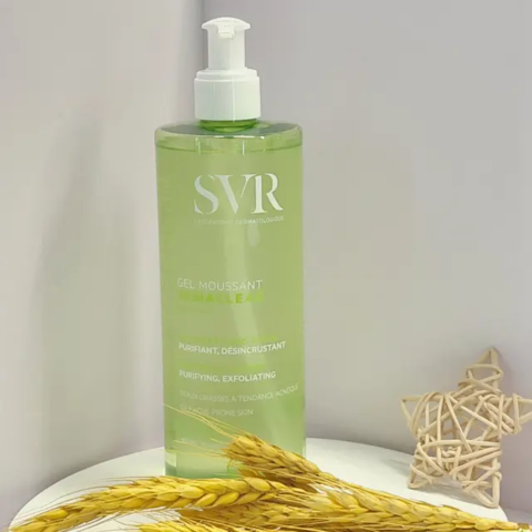 Gel rửa mặt SVR
